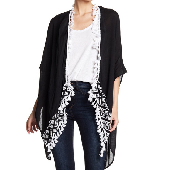 Vince Camuto Other - Vince Camuto Tulum Topper NWOT SALE FIRM $